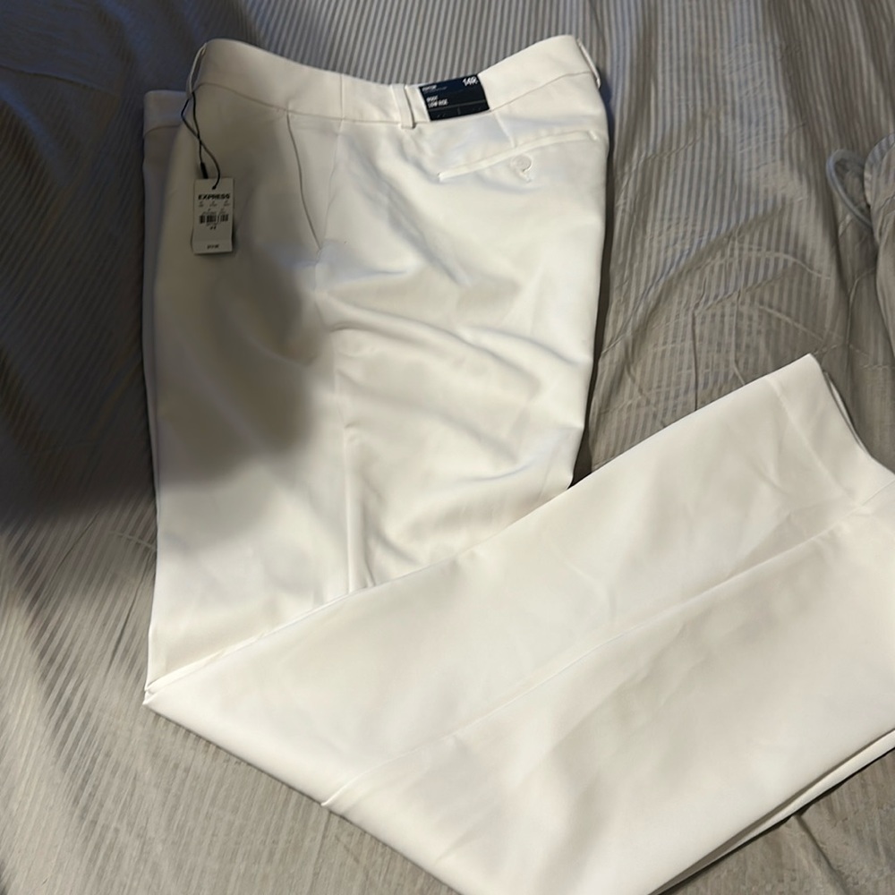 Express white boot low rise